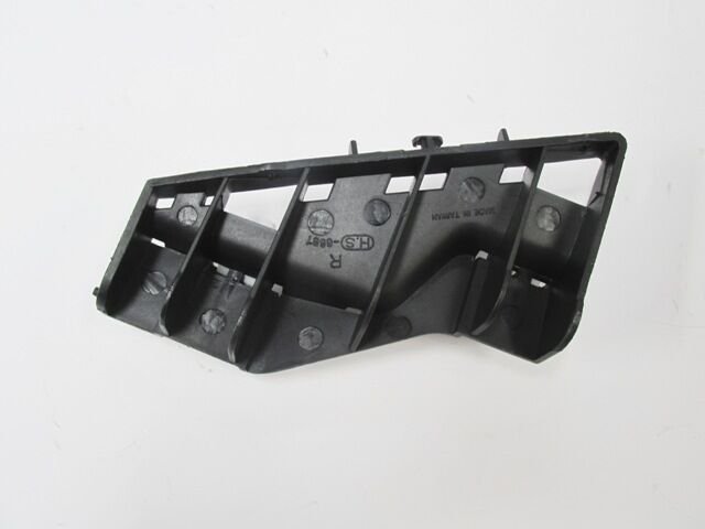 Honda Cıvıc- Sd- 04/06; Arka Tampon Braketi Sağ (klipsleri İle Birlikte) (tw) - 71594-S5D-A00