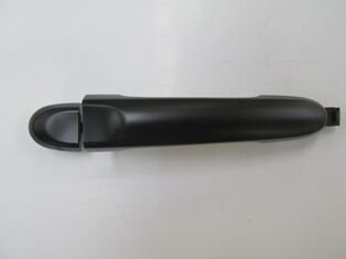 Nıssan Juke- 11/19; Ön Kapı Dış Açma Kolu Sağ Siyah/sensörsüz (hushan) - 82644-1FE5A