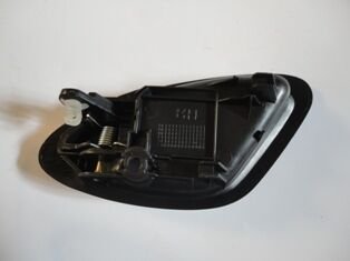 Honda Jazz- 01/08; Ön Kapı İç Açma Kolu Sol Siyah (hushan) - 72116-SAA-003ZA
