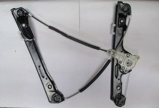 Bmw 1 Serı- E87- 04/11; Ön Cam Krikosu Sol Elektrikli/motorsuz (tw) - 51337138465