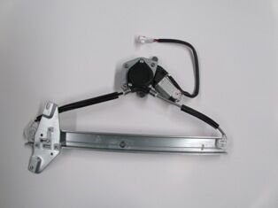 69810-20330 - Toyota Carına- 97/98; Ön Cam Krikosu Sağ Elektrikli/Motorlu (Tw)