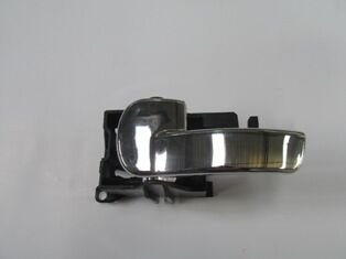 Nıssan Pıck Up- Navara- 06/14; Arka Kapı İç Açma Kolu Sol (elceği Nikelajlı) (euro Body) - 80671-4X02B