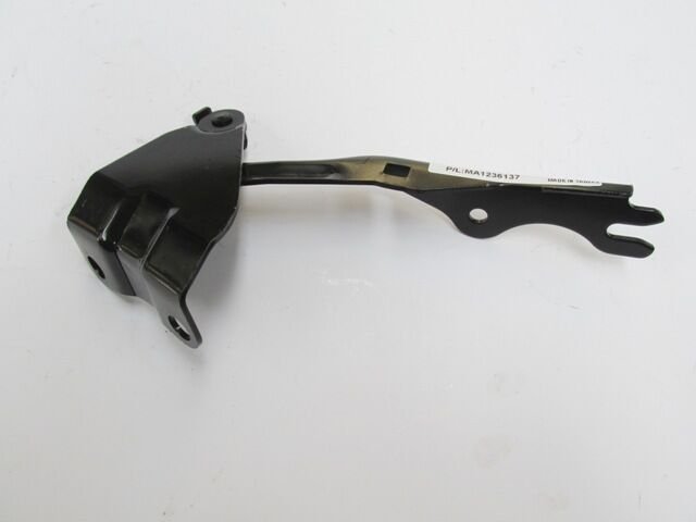 D651-52-410A - Mazda 2- Hb- 08/14; Kaput Menteşesi Sağ (Tyg)