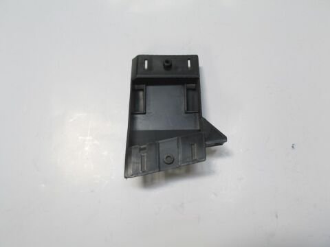 51118122576 - Bmw 3 Serı- E36- Sd/Coupe- 91/98; Ön Tampon İç Bağlantı Braketi Sağ (Yan Kulağa Takılan)(Plastik)(Tw
