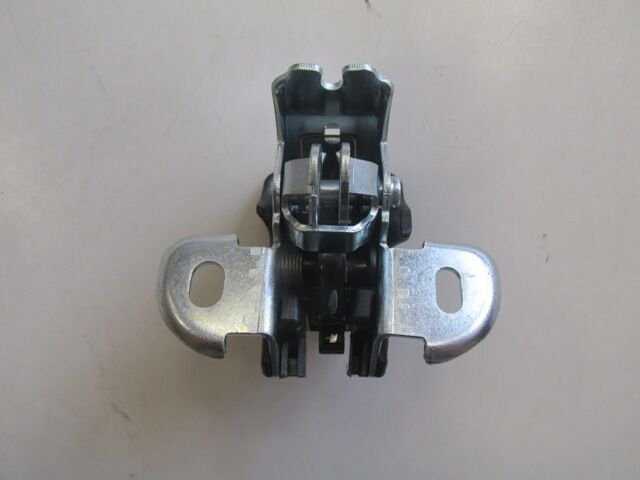 Opel Movano- 99/03; Bagaj Kilidi Alt/üst - 8200031626