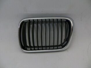 51138195151 - Bmw 3 Serı- E36- Sd/Coupe- 94/98; Ön Panjur Sol Siyah/Nikelaj Çerçeveli (Tyg)