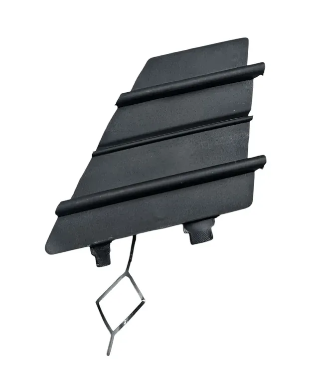 Toyota Çeki Kapağı Yaris 17-19 Ön