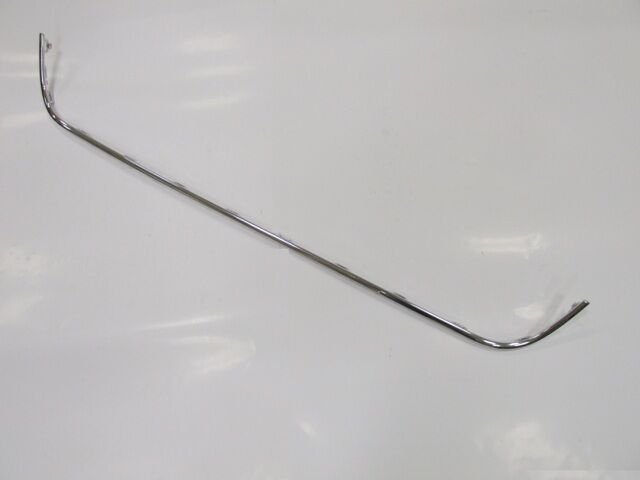 Volkswagen Amarok- 11/16; Ön Tampon Panjuru Alt Nikelaj Çıtası (lm) - 2H78533472ZZ