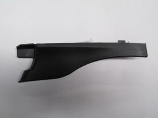 Dacıa Logan- 04/08; Ön Cam Kenar Plastiği Sağ (tw) - 8200273993
