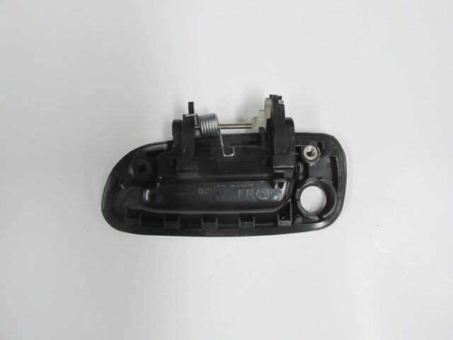 69210-20270 - Toyota Carına- 97/98; Ön Kapı Dış Açma Kolu Sağ Siyah (Hushan)