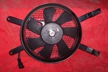 1-C41A361G - Daıhatsu Applause- 90/97; Klima Fan Davlumbazı