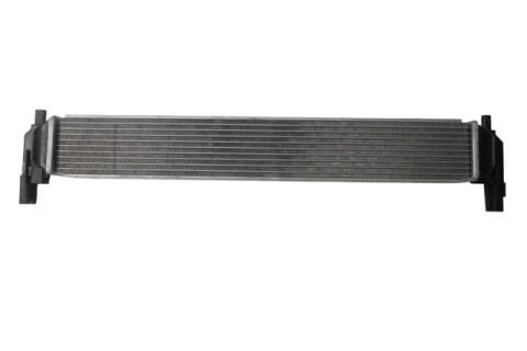 6R0145805E - (Yeni Ürün!!!)Skoda Fabıa- 07/15; Turbo Soğutma Radyatörü 1,2/1.4 Tsı/1.4 Tdı (İntercooler) (Braz)(645X86X56) Oris