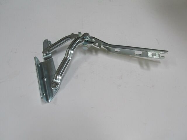 1Km823302 - Volkswagen Jetta- 5- 06/10; Kaput Menteşesi Sağ (Eagle Body)