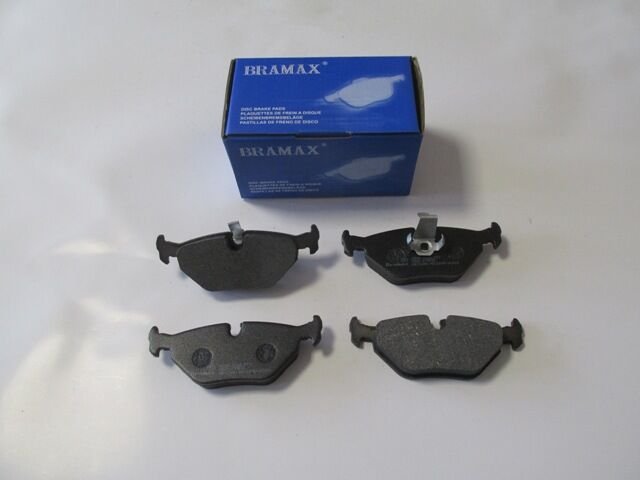 34211163395 - Bmw 5 Serı- E39- 01/03; Arka Fren Balatası (Kablosuz)(Disk) (121,9X45X16,5/123,1X45X16,5)(Bramax)