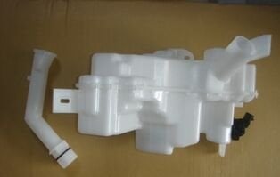 Mazda 3- Hb- 03/06; Ön Cam Su Bidonu/deposu Çift Motorlu (5dr) (borusu İle Birlikte) (tw) - BN8V-67-480D