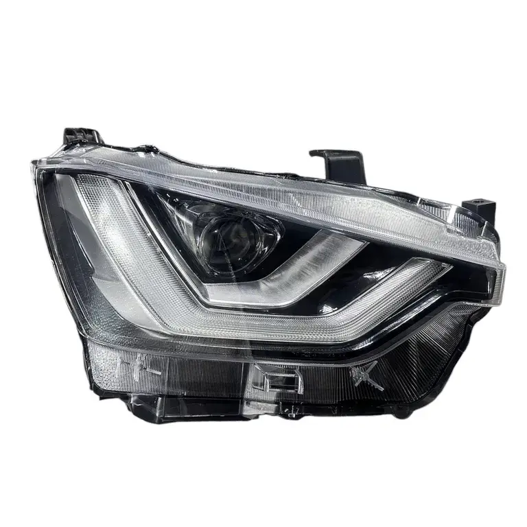 Isuzu Far D-max 20-24 Sağ (Mercekli/Motorlu)