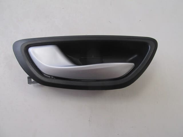 Renault Talısman- 16/20; Arka Kapı İç Açma Kolu Sol Gümüş Gri (euro Body) - 806718801R