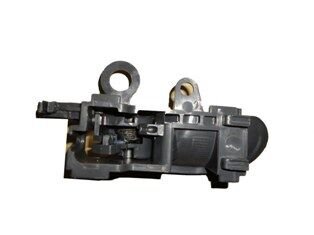 69205-52040-B5 - Toyota Yarıs- 00/06; Ön Kapı İç Açma Kolu Sağ Siyah (Hushan)