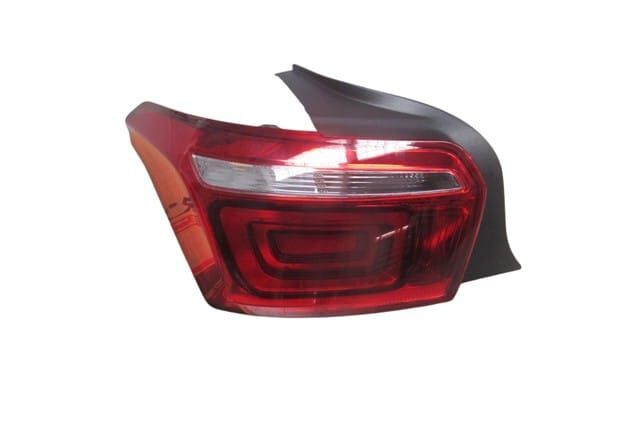 Cıtroen C Elysee- 17/24; Stop Lambası Sol Kırmızı/beyaz (duysuz) (mars) (e Marklı) - YL00447880