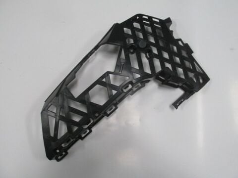 3G0807177 - Volkswagen Passat- B8- 14/18; Ön Tampon Bağlantı Braketi Sol Plastik (Tw)