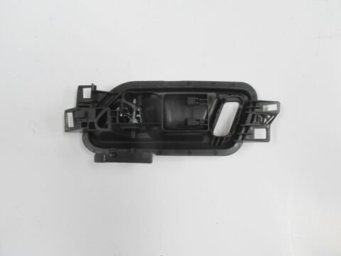 2H0837114Dubn - Volkswagen Amarok- 11/16; Ön Kapı İç Açma Kolu Sağ Siyah (Elceği Gümüş Gri) (Hushan)
