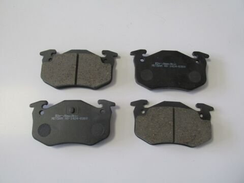 7701204664 - Renault Megane- 1- 99/02; Arka Fren Balatası (Disk) (105X54,9X11) (Bramax)