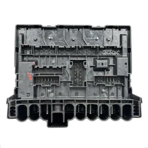 Chery Kutu Sigorta Tiggo 8 Pro 22-24 (Komple)