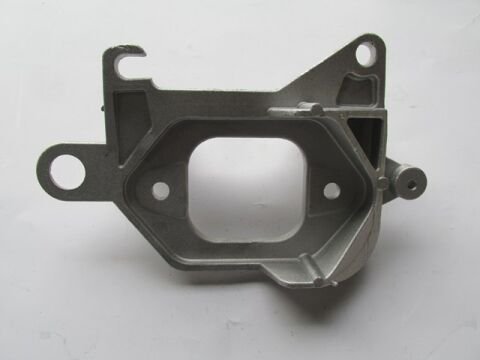 112221641R - Renault Talısman- 21/22; Motor Takozu Bağlantı Braketi (Alüminyum)