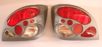 - - Ford Fıesta- 00/02; Modifiye Stop Lambası Sağ/Sol Set 2 Parça Gri/Kırmızı/Beyaz (Tyc)