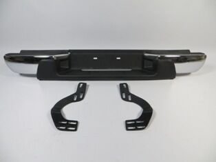 Isuzu D Max- Pıck Up- 07/12; Arka Tampon Nikelajlı (plaka 52cm) Üstü Plastikli Bağlan.ayakları İle - 8-97352-581-0