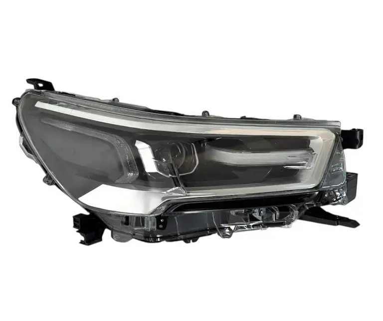 Toyota Far Hılux Revo 21-24 Sağ (Mercekli/İçi Krom)/(Hılux Yazılı-hi-cruiser)
