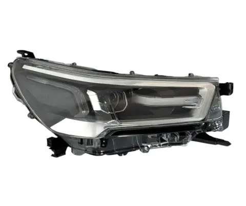 Toyota Far Hılux Revo 21-24 Sağ (Mercekli/İçi Krom)/(Hılux Yazılı-hi-cruiser)