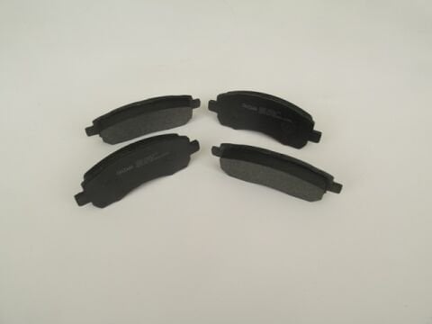 26296-Ae040 - Subaru Impreza- 99/03; Ön Fren Balatası (Disk) (137,7X45,5X17) (Daıwa)