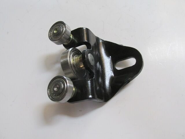 Yc15 V25028 Af - Ford Transıt- V184- 02/06; Sürgülü Kapı Alt Ray Bağlantısı Sağ Rulmanlı
