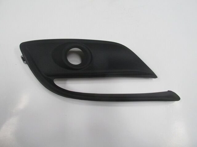 Mazda 3- Sd/hb- 16/20; Sis Lamba Kapağı Sol Sis Delikli (tw) - BAJC-50-C21A