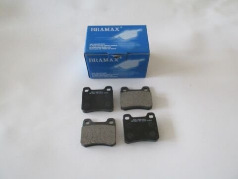 A001420012041 - Mercedes 190- W201- 83/93; Arka Fren Balatası (Kablosuz)(Disk) (62X54,2X13,5)(Bramax)