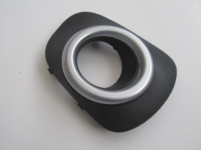 Mıtsubıshı L200- Pıck Up- 10/13; Sis Lamba Kapağı Sağ Sis Delikli (üst Çerçevesi Gri) (fpı) - 6400C173T