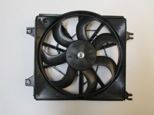 Hyundaı Accent- 98/00; Klima Fan Davlumbazı Komple (7 Kanat) (motorlu) (oris) - 97735-25000