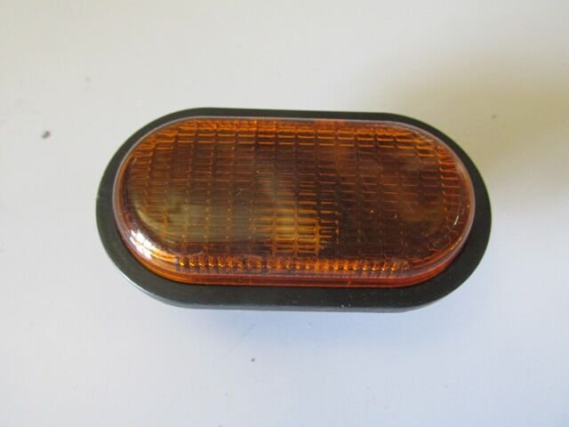 7700822136 - Renault Megane- 1- 98/99; Çamurluk Sinyali Sarı Sağ/Sol Aynı (Adet)