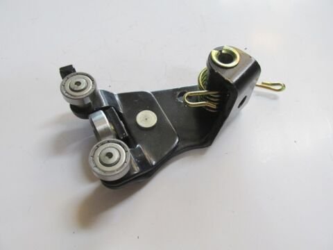2T14 V26800 Ag - Ford Transıt Connect- 09/14; Sürgülü Kapı Orta Ray Bağlantısı Sol