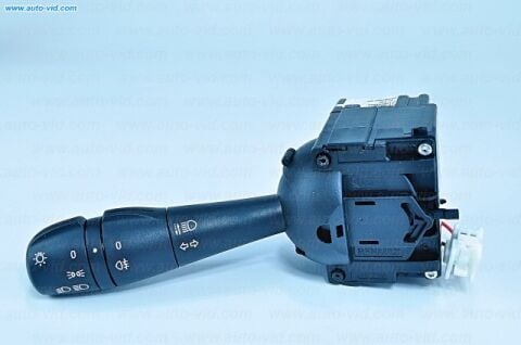 Far Sinyal Kolu Duster 10 Logan Iı-Sandero Iı 12 Captur-Clıo Iv-Twng Iıı Arka Sis Lambasi İle