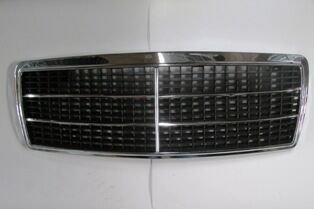 Mercedes C Class- W202- 93/96; Ön Panjur Nikelajlı (5çıtalı) (iç Petekleri Siyah) (tw) - 2028800083