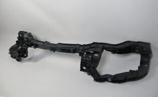 F1Eb8B041Ab - Ford Focus- Sd/Hb- 15/18; Ön Panel Plastik/Far Yuvalı (Sımyı)
