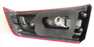 Mıtsubıshı Asx- 11/16; İç Stop Lambası Sol Kırmızı/beyaz (famella) - 8336A087