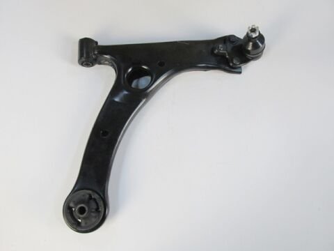 4806805070 - Toyota Avensıs- 03/09; Ön Alt Tabla Sağ (Burçlu) (Salıncak) (Sh)