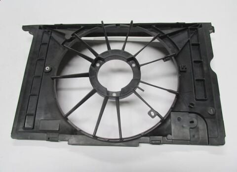 Toyota Avensıs- 10/14; Radyatör Fan Davlumbazı Boş Gövde Benzinli Tip - 16711-22150