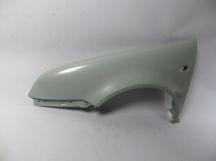 1J5821021 - Volkswagen Bora- 99/05; Ön Çamurluk Delikli Sol Gri Boyalı (Sımyı)