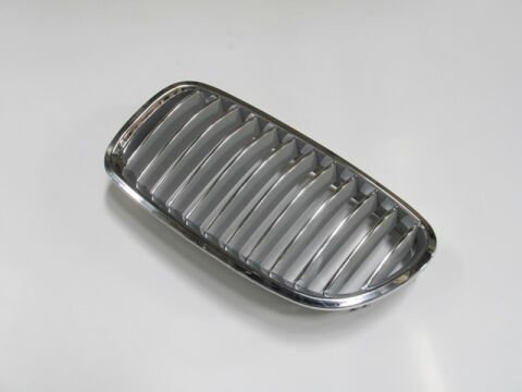 51137261355 - Bmw 5 Serı- F10- 10/13; Ön Panjur Sol Nikelajlı İç Petekleri Gri (Tw)