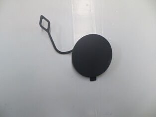 7P6807185 - Volkswagen Touareg- 10/14; Ön Tampon Çeki Demiri Kapağı Sol (Tw)