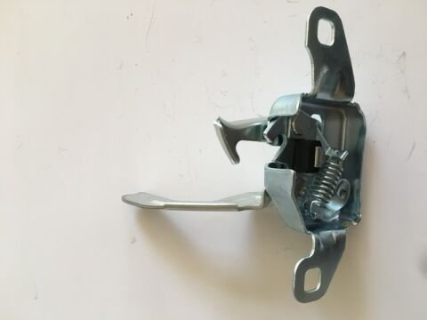 656010017R - DACIA DUSTER- 10/13; KAPUT KİLİDİ